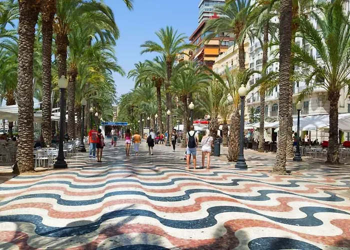 Beach, Center And Entertainment Lägenhet *